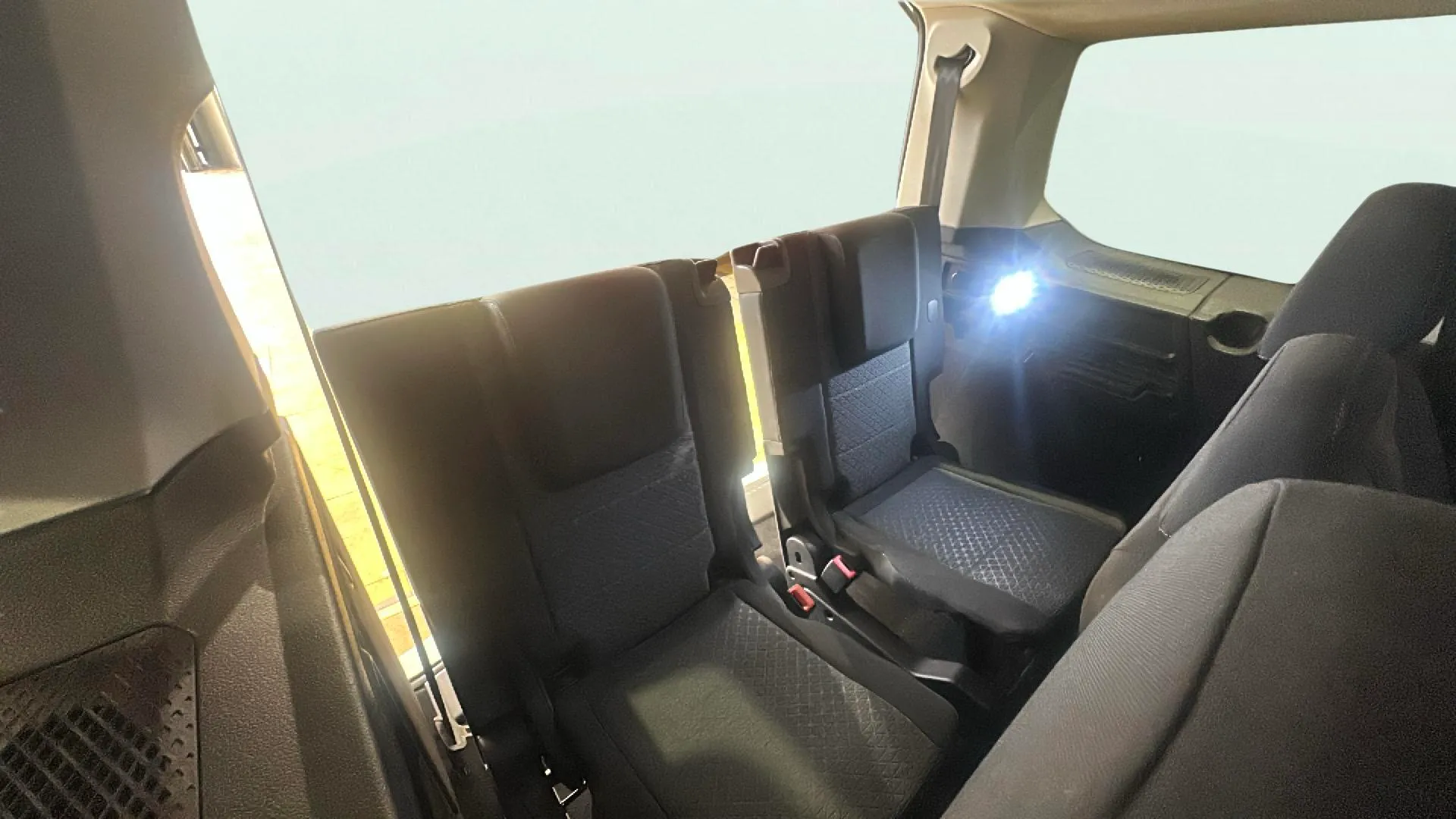 Ford Tourneo Connect 2.0 EcoBlue Sport 4WD - foto 17