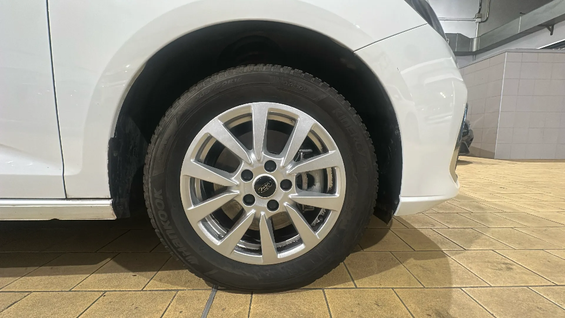 Ford Tourneo Connect 2.0 EcoBlue Sport 4WD - foto 20