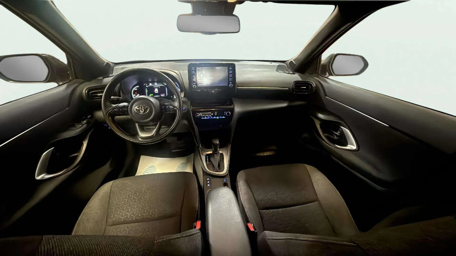 Toyota Yaris Cross 1.5 120H Active Plus - foto 16