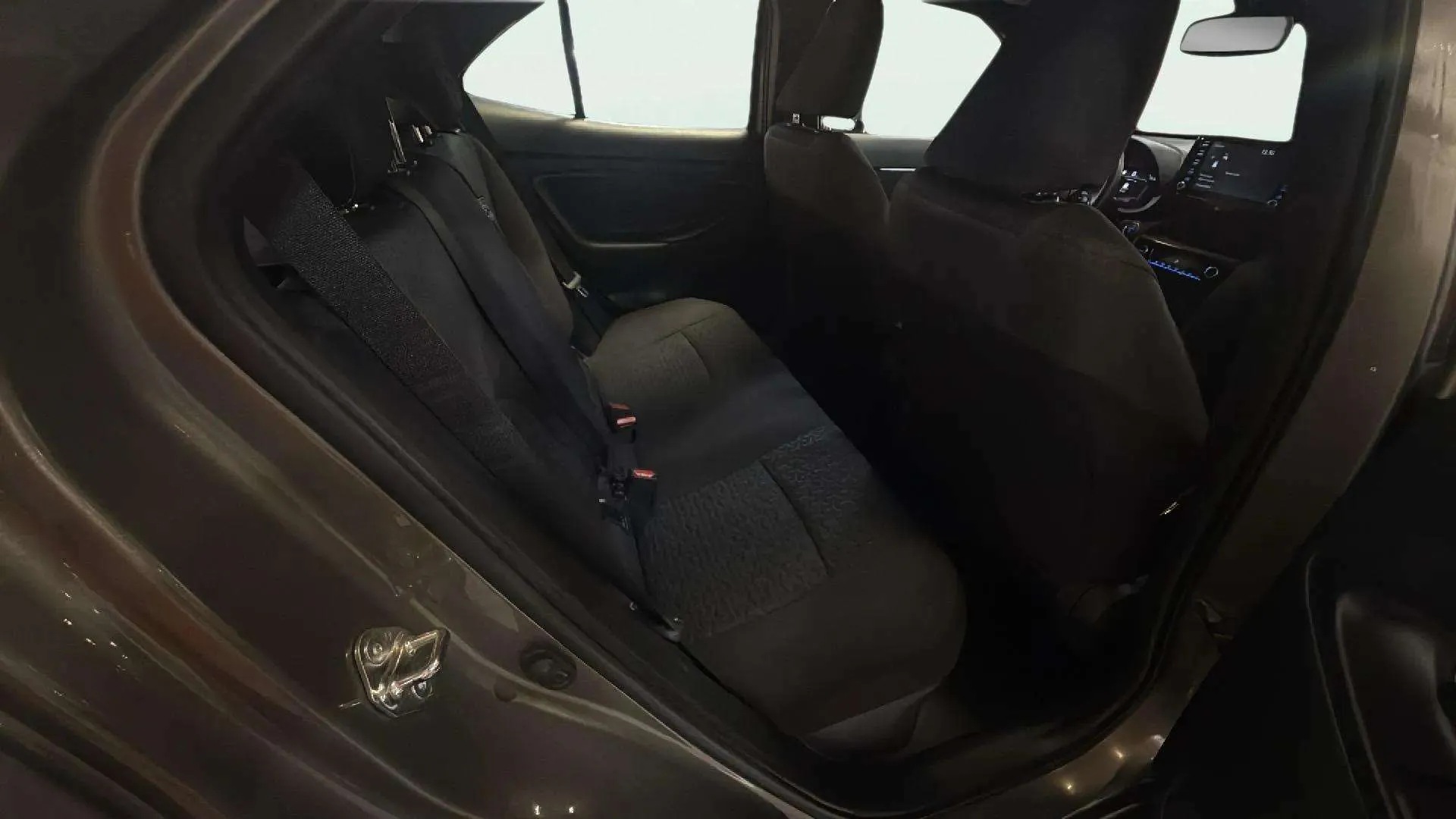 Toyota Yaris Cross 1.5 120H Active Plus - foto 14