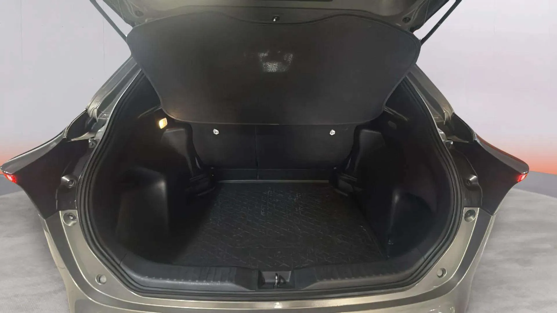 Toyota Yaris Cross 1.5 120H Active Plus - foto 15