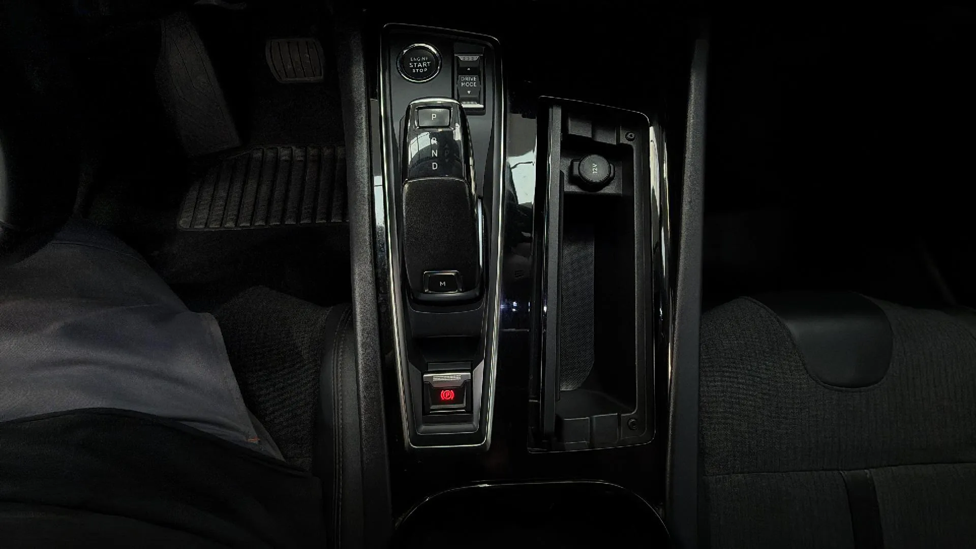 Peugeot 508 Active BlueHDi 130 EAT8 - foto 19
