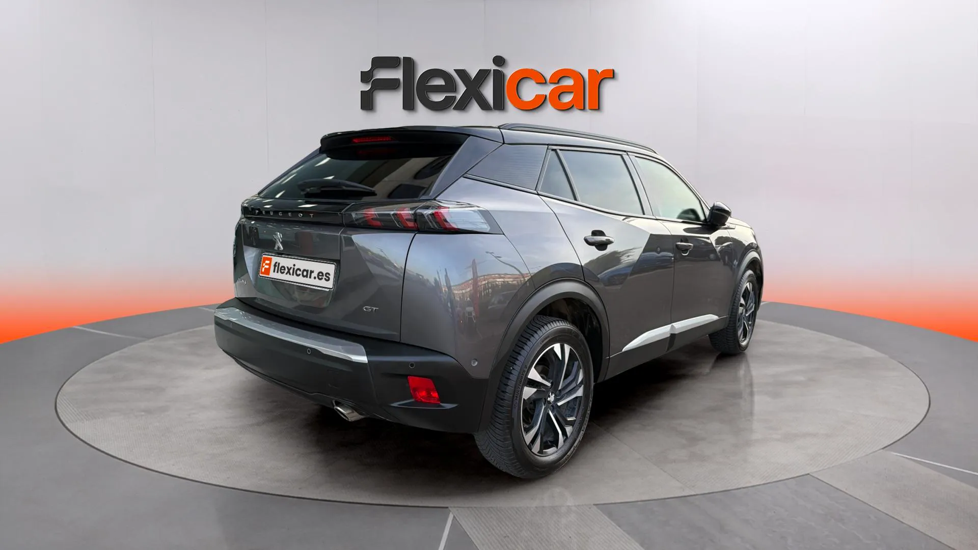 Peugeot 2008 GT BlueHDi 130 EAT8 - foto 6