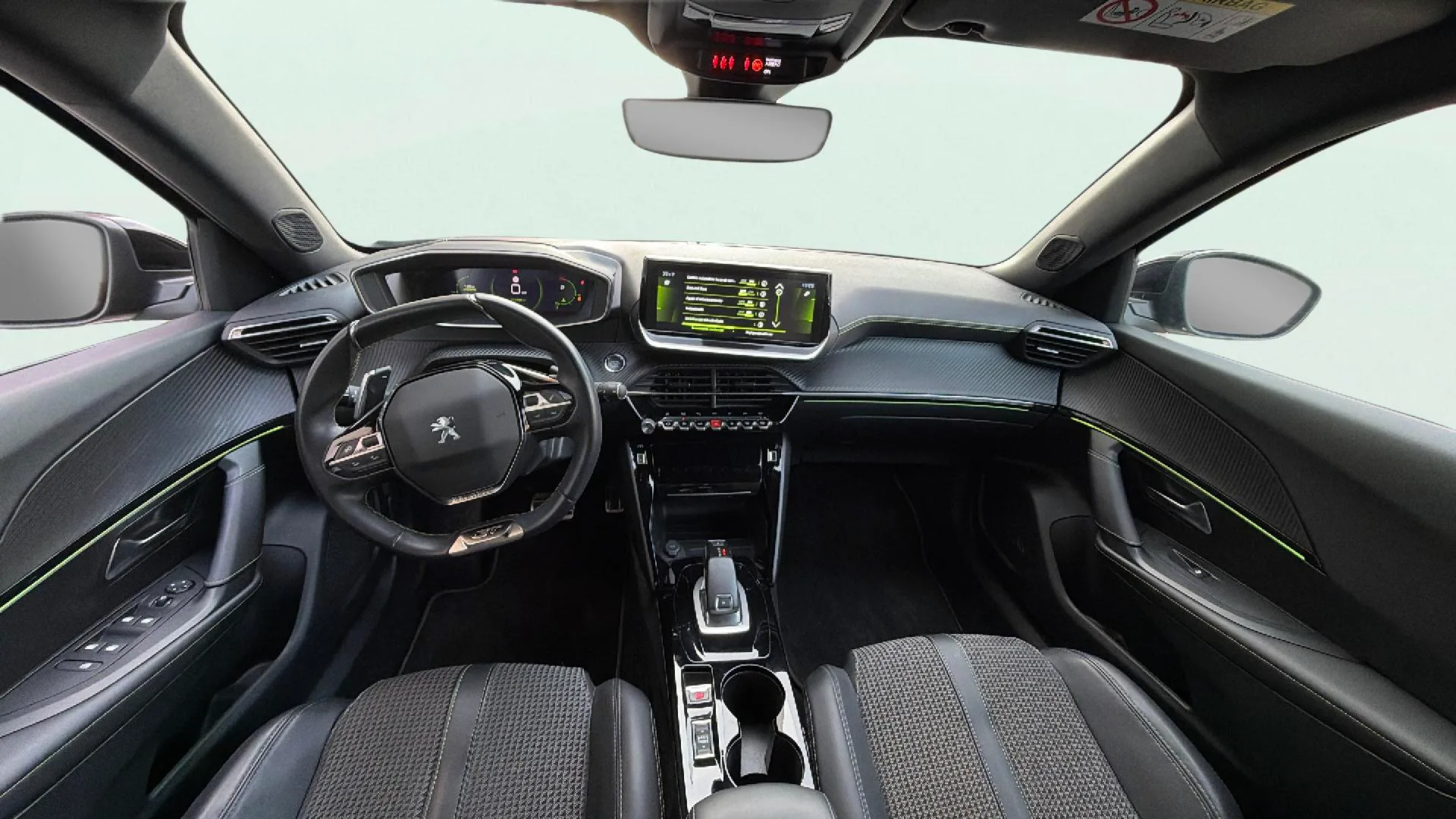 Peugeot 2008 GT BlueHDi 130 EAT8 - foto 15
