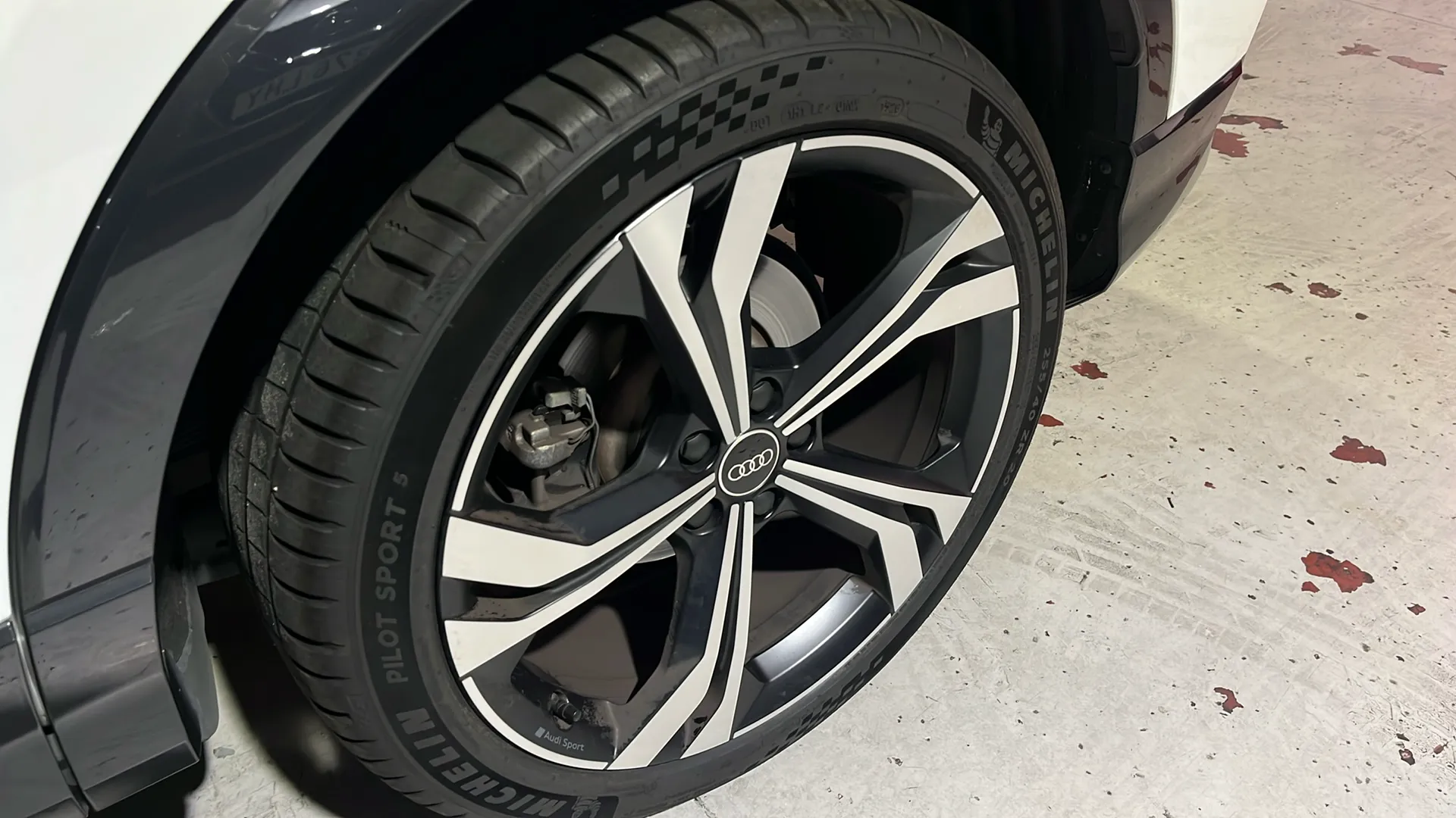 Audi Q3 Black line 35 TDI S tronic - foto 9