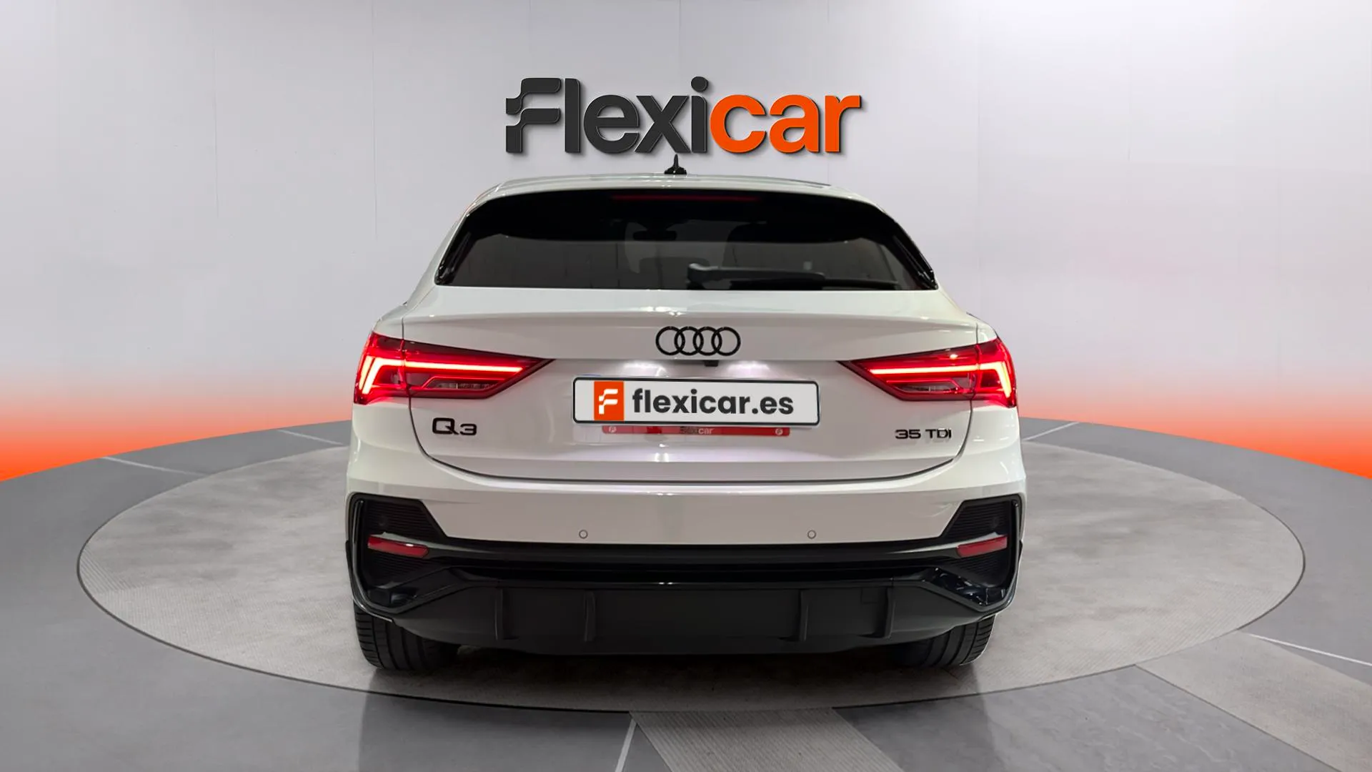 Audi Q3 Black line 35 TDI S tronic - foto 8