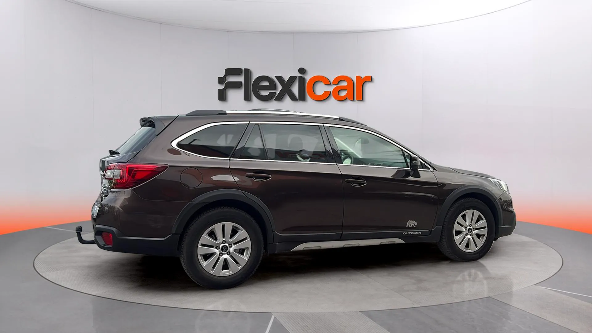 Subaru Outback 2.0 TD Executive Plus CVT Lineartron AWD - foto 10