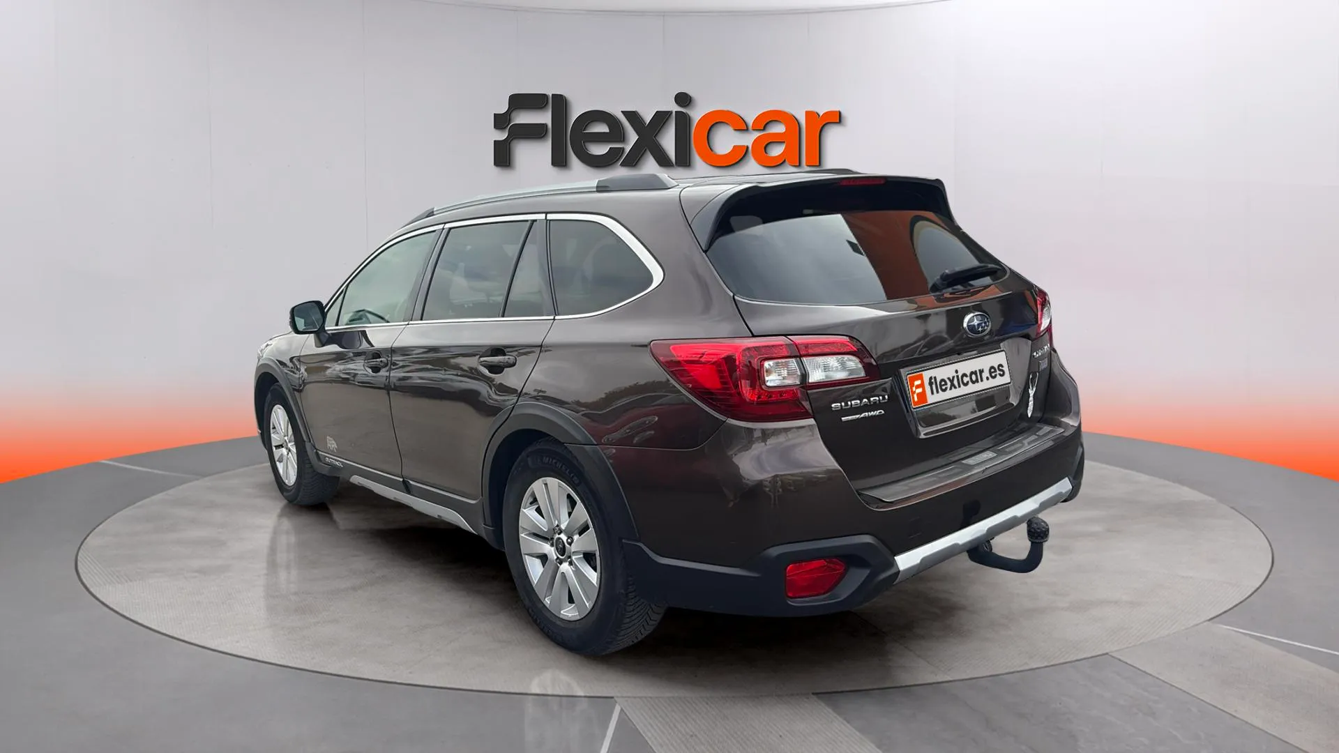 Subaru Outback 2.0 TD Executive Plus CVT Lineartron AWD - foto 6