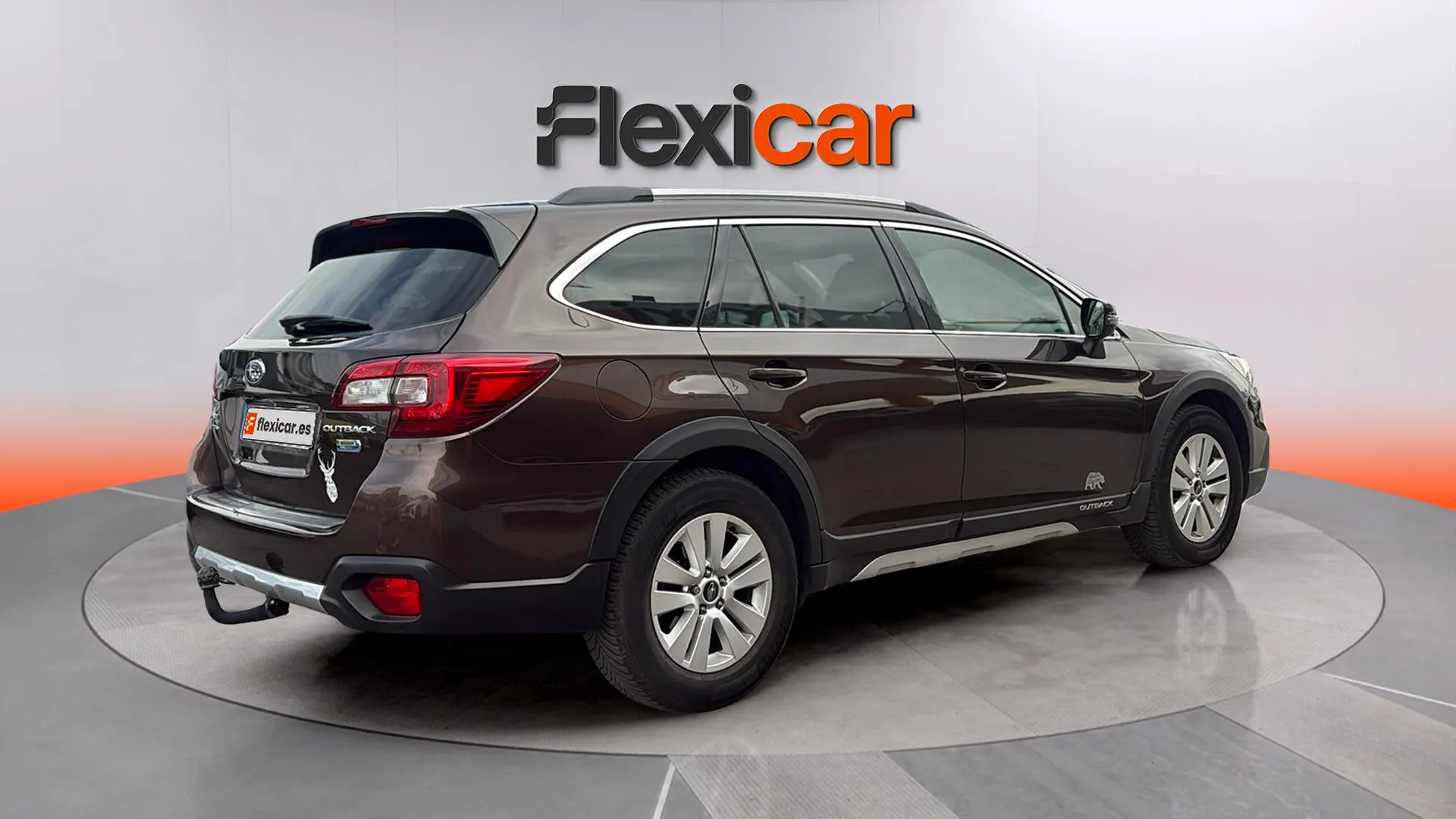 Subaru Outback 2.0 TD Executive Plus CVT Lineartron AWD - foto 9