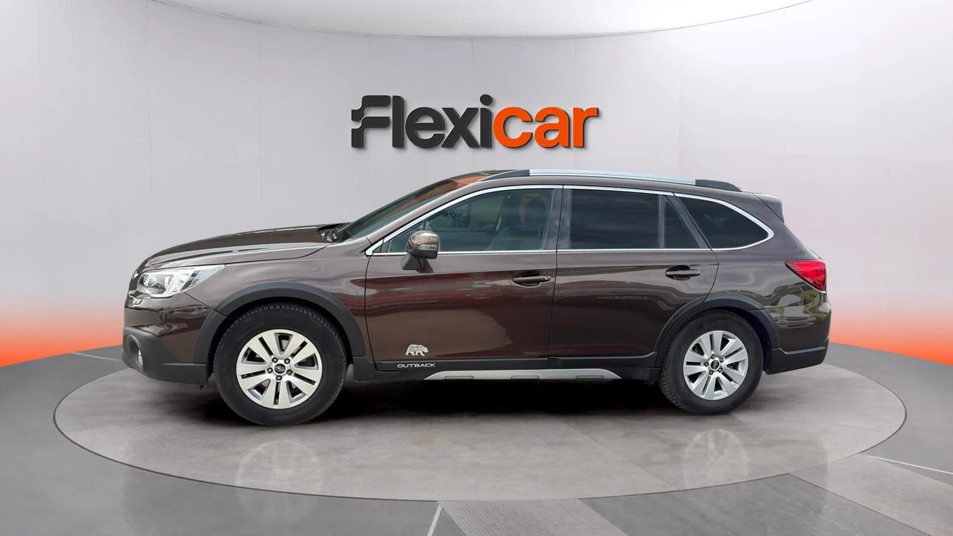 Subaru Outback 2.0 TD Executive Plus CVT Lineartron AWD - foto 4