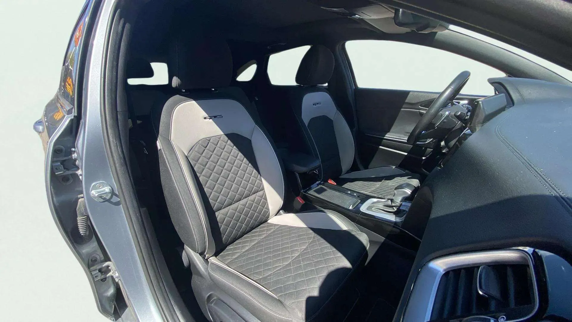 Kia ProCeed 1.5 MHEV GT Line DCT - foto 10