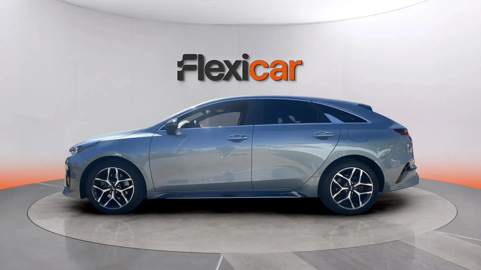 Kia ProCeed 1.5 MHEV GT Line DCT - foto 3
