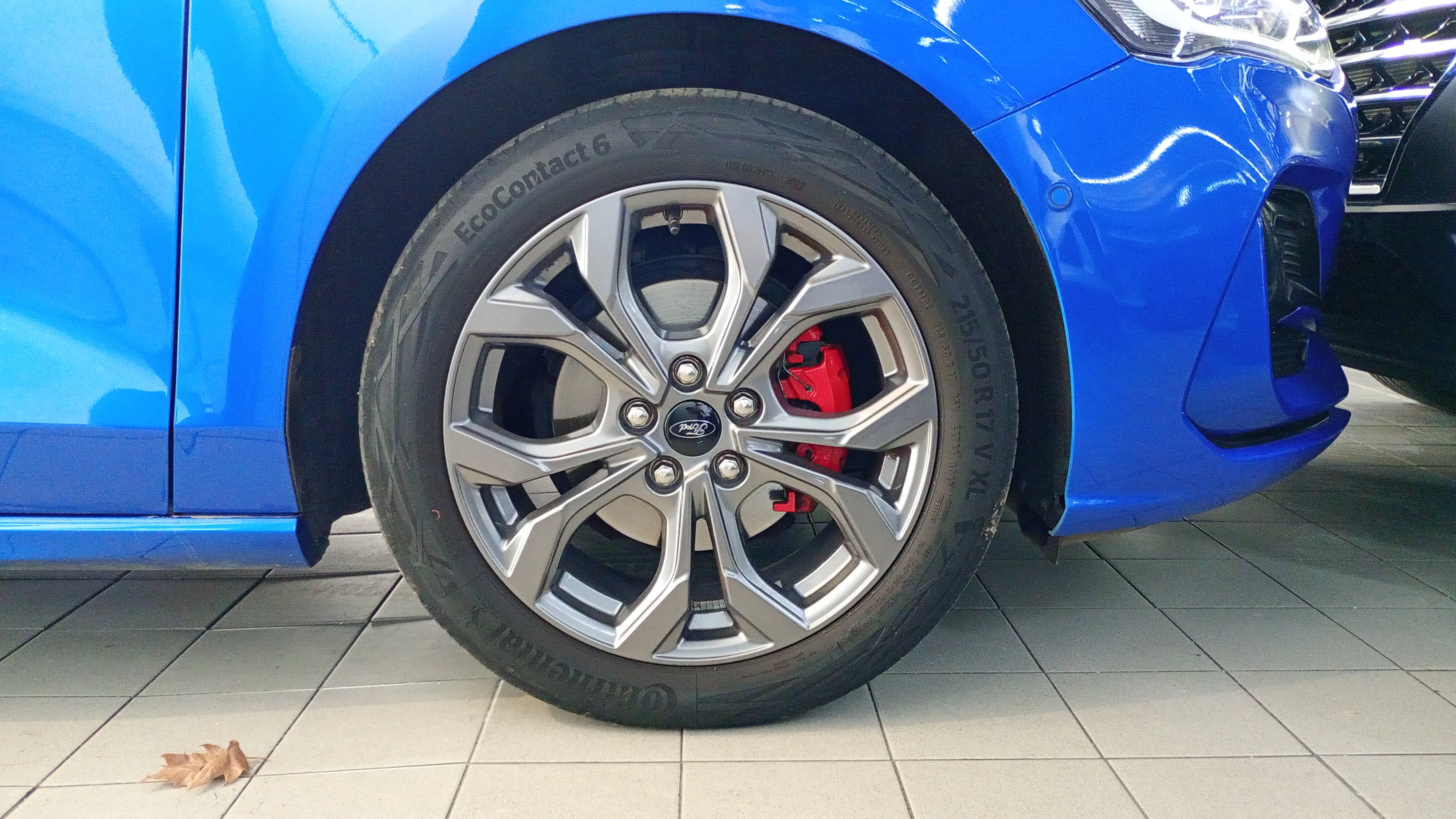 Ford Focus 1.0 EcoBoost MHEV ST-Line - foto 9
