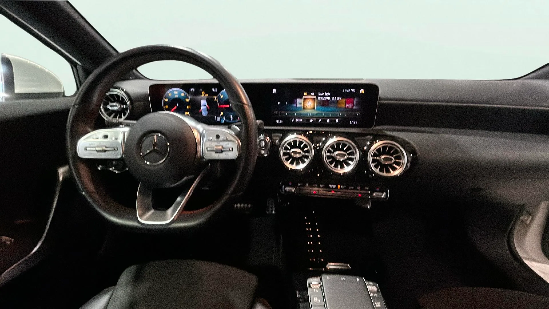 Mercedes-Benz Clase A A 180 d - foto 9