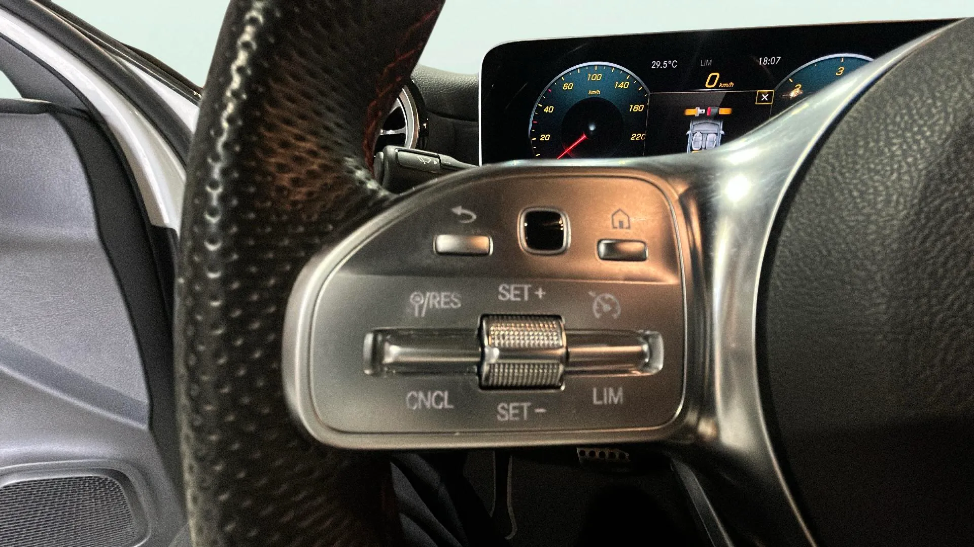 Mercedes-Benz Clase A A 180 d - foto 11