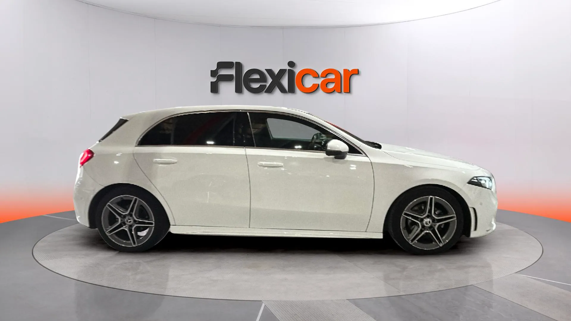 Mercedes-Benz Clase A A 180 d - foto 7