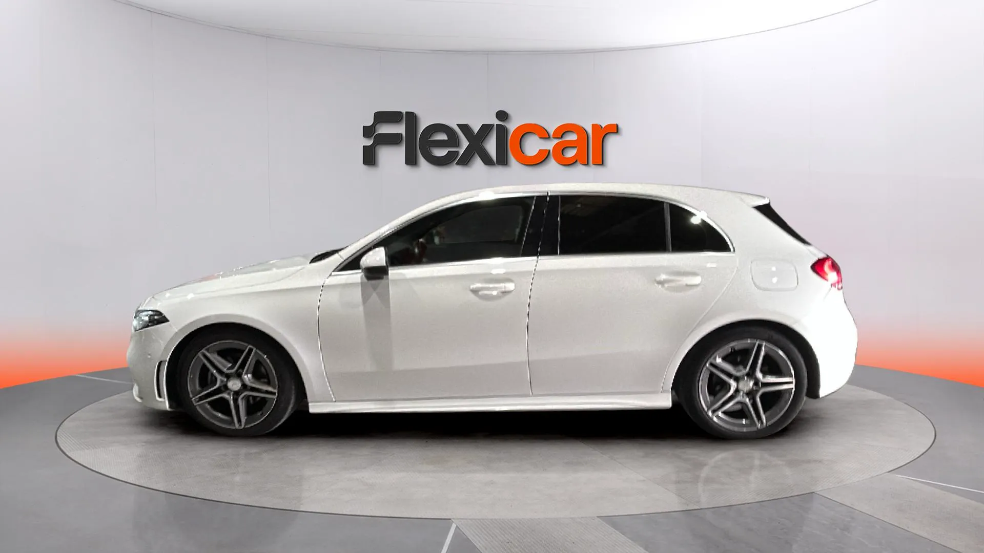 Mercedes-Benz Clase A A 180 d - foto 8