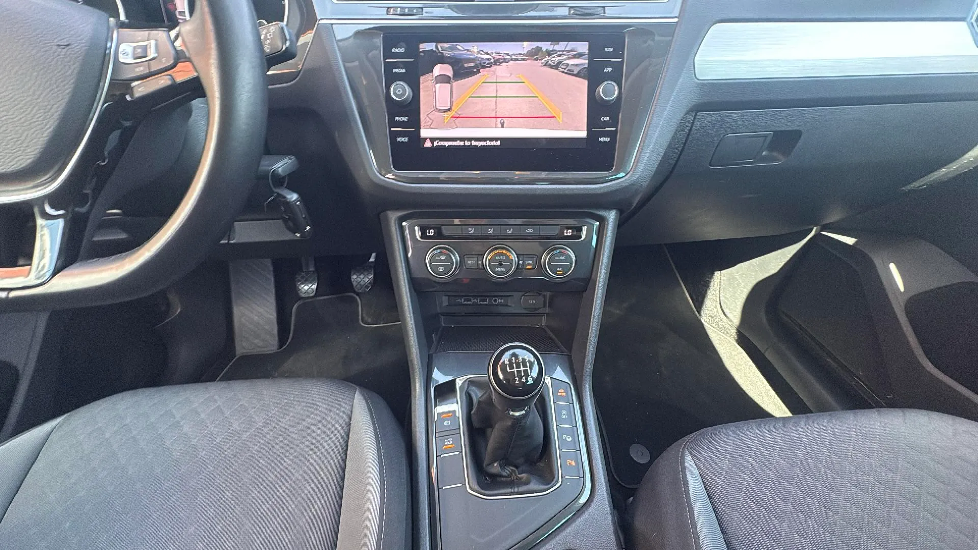 Volkswagen Tiguan Advance 1.5 TSI - foto 16