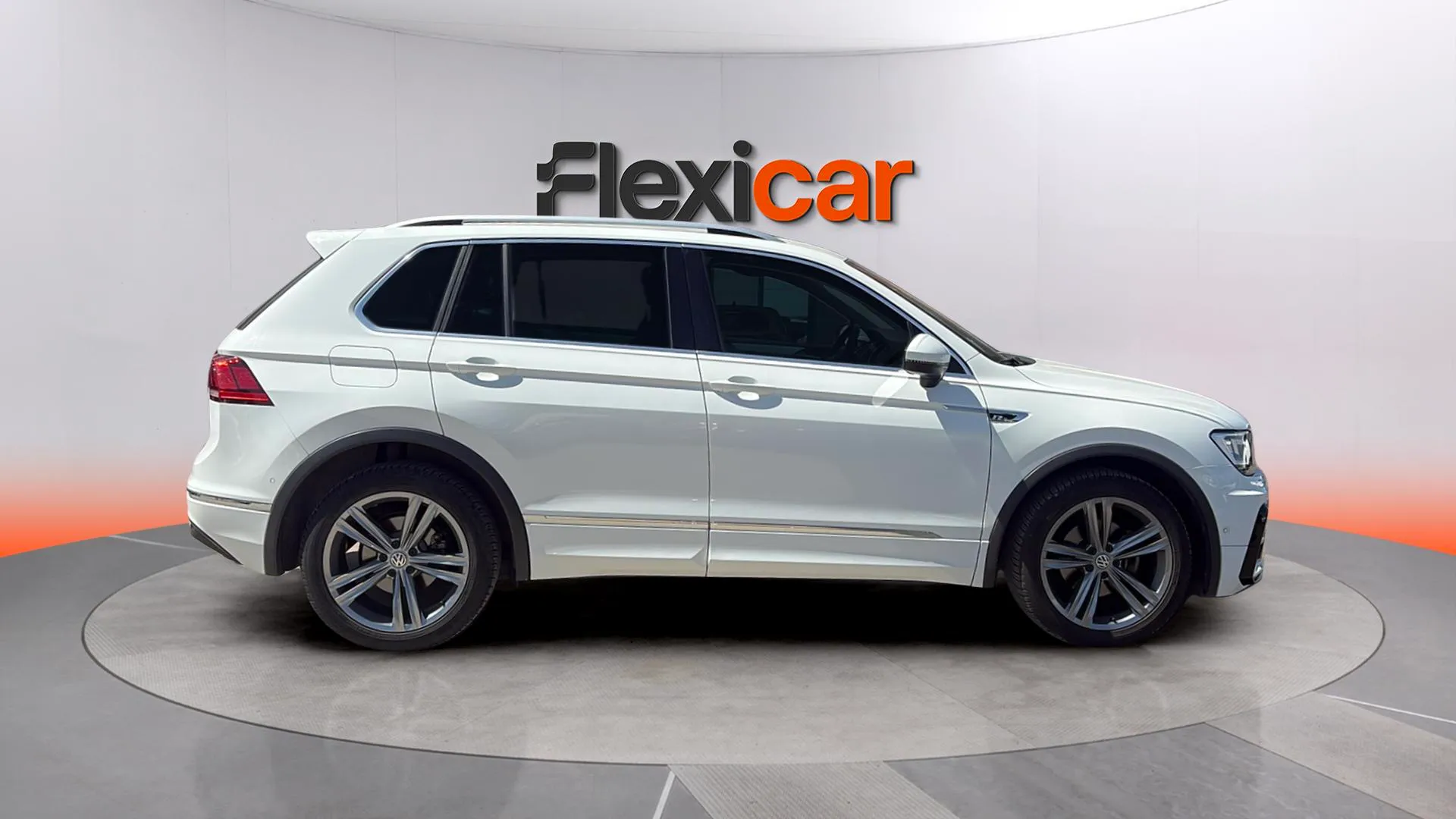 Volkswagen Tiguan Advance 1.5 TSI - foto 11