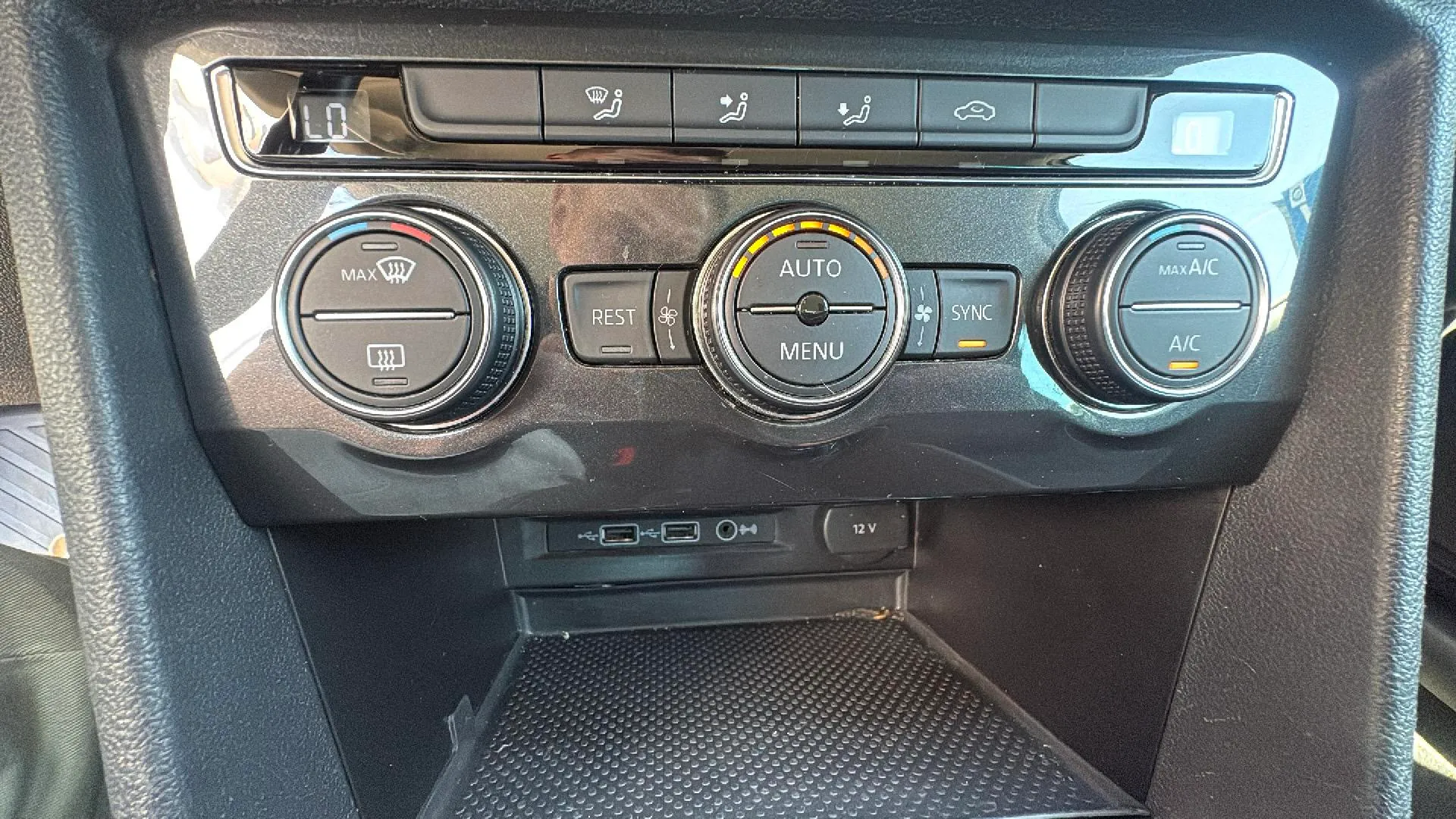 Volkswagen Tiguan Advance 1.5 TSI - foto 21