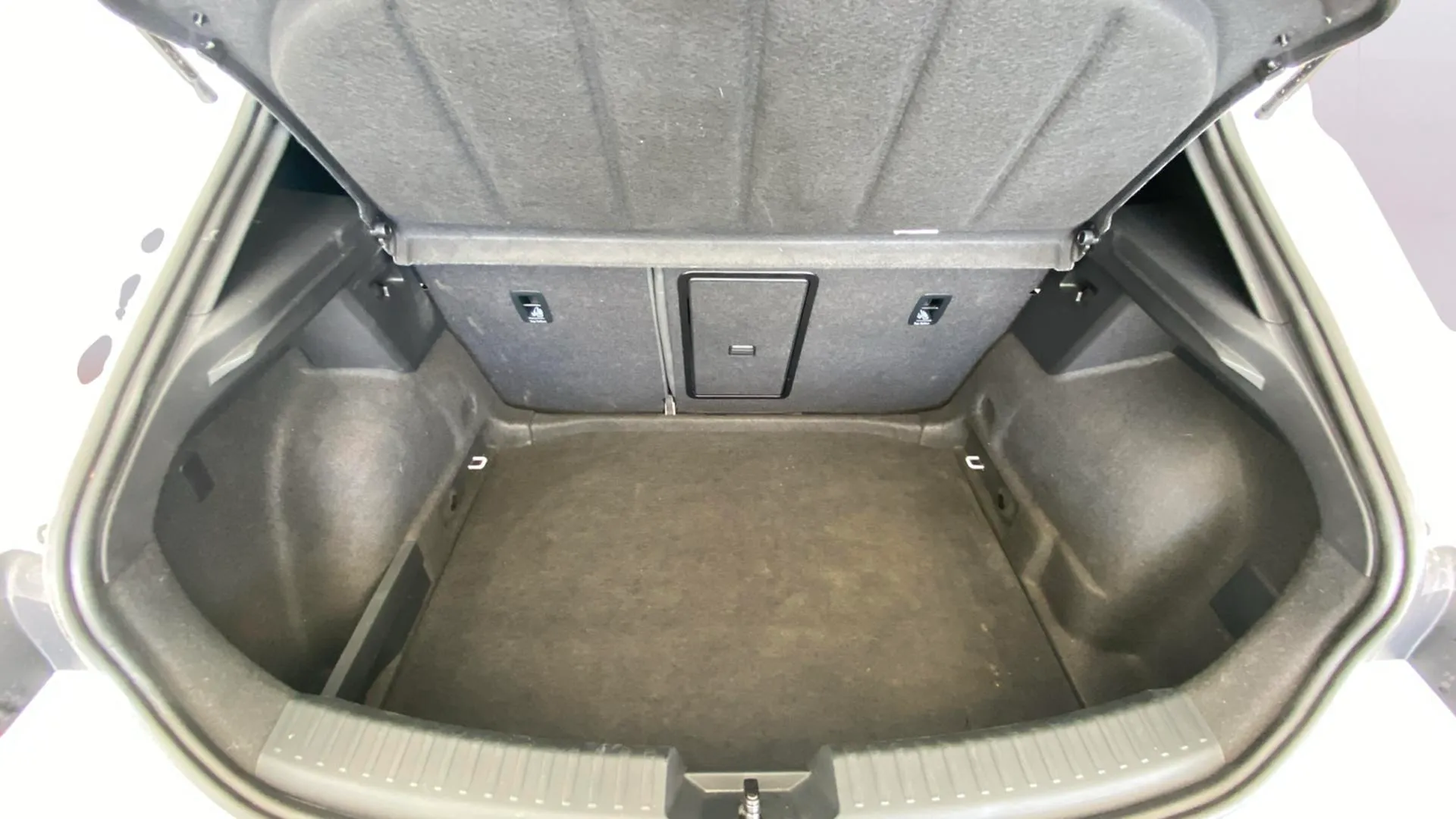 SEAT León 1.0 TSI FR 25 Aniversario - foto 18