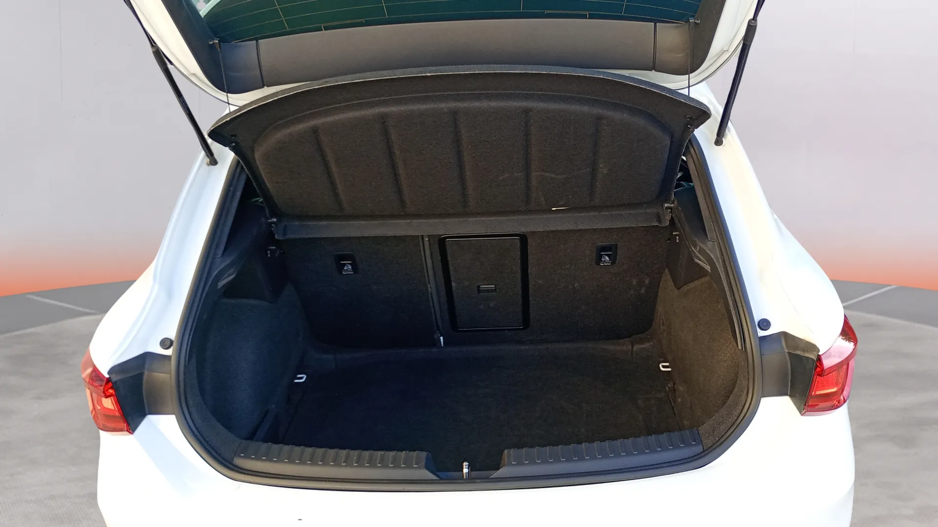 SEAT León 1.0 TSI FR 25 Aniversario - foto 18