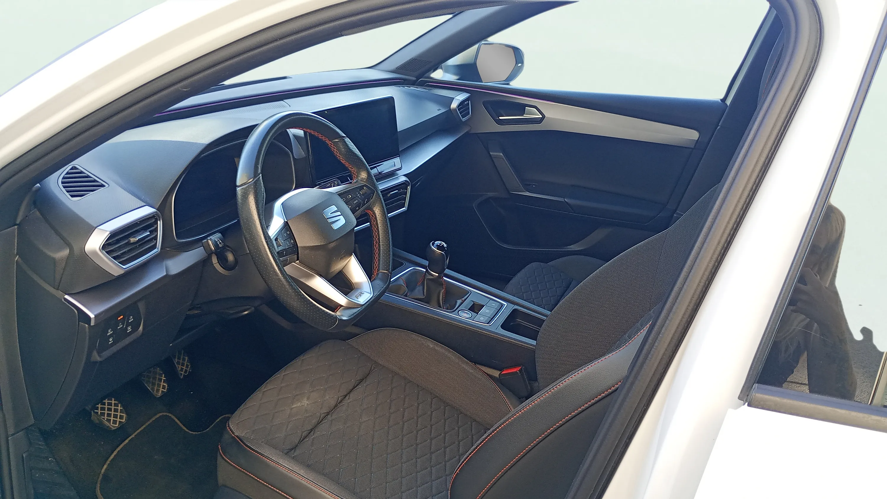SEAT León 1.0 TSI FR 25 Aniversario - foto 10