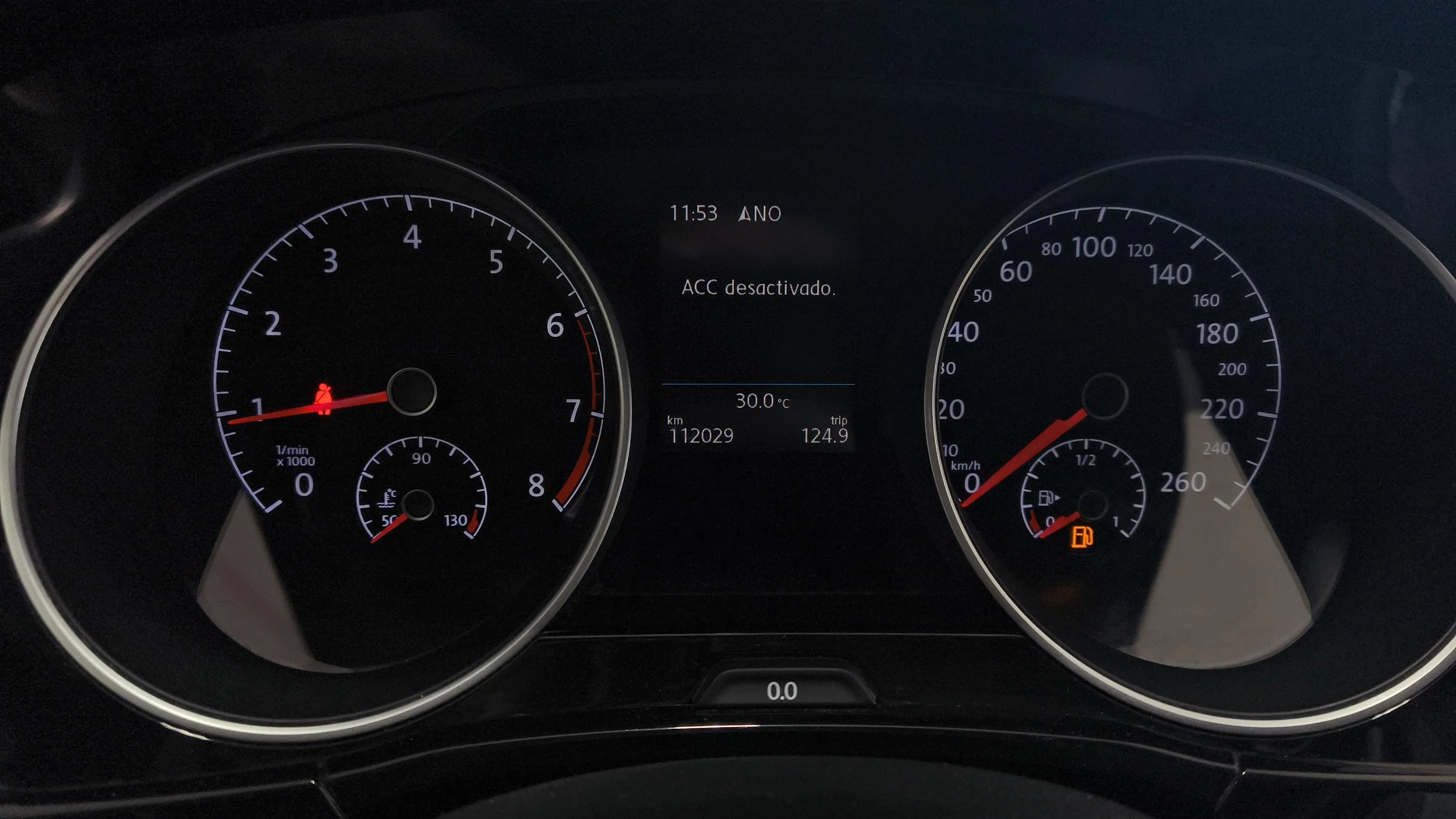 Volkswagen Touran 2.0TSI Highline BlueMotion - foto 14