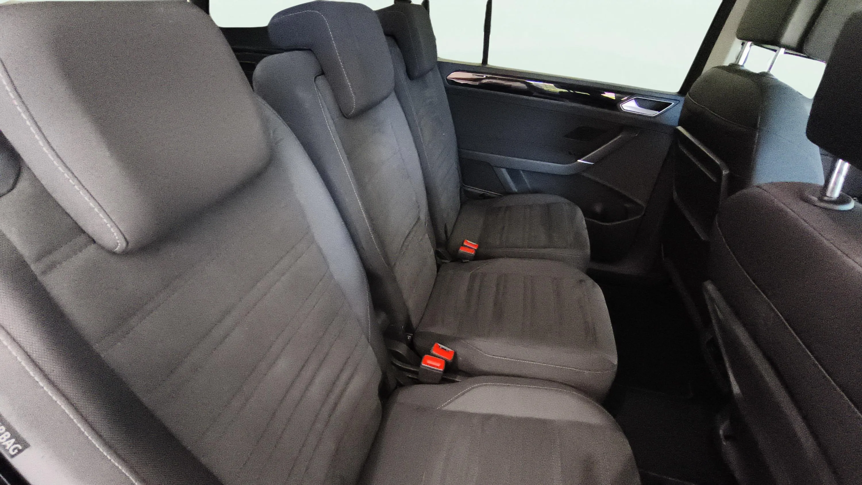Volkswagen Touran 2.0TSI Highline BlueMotion - foto 9