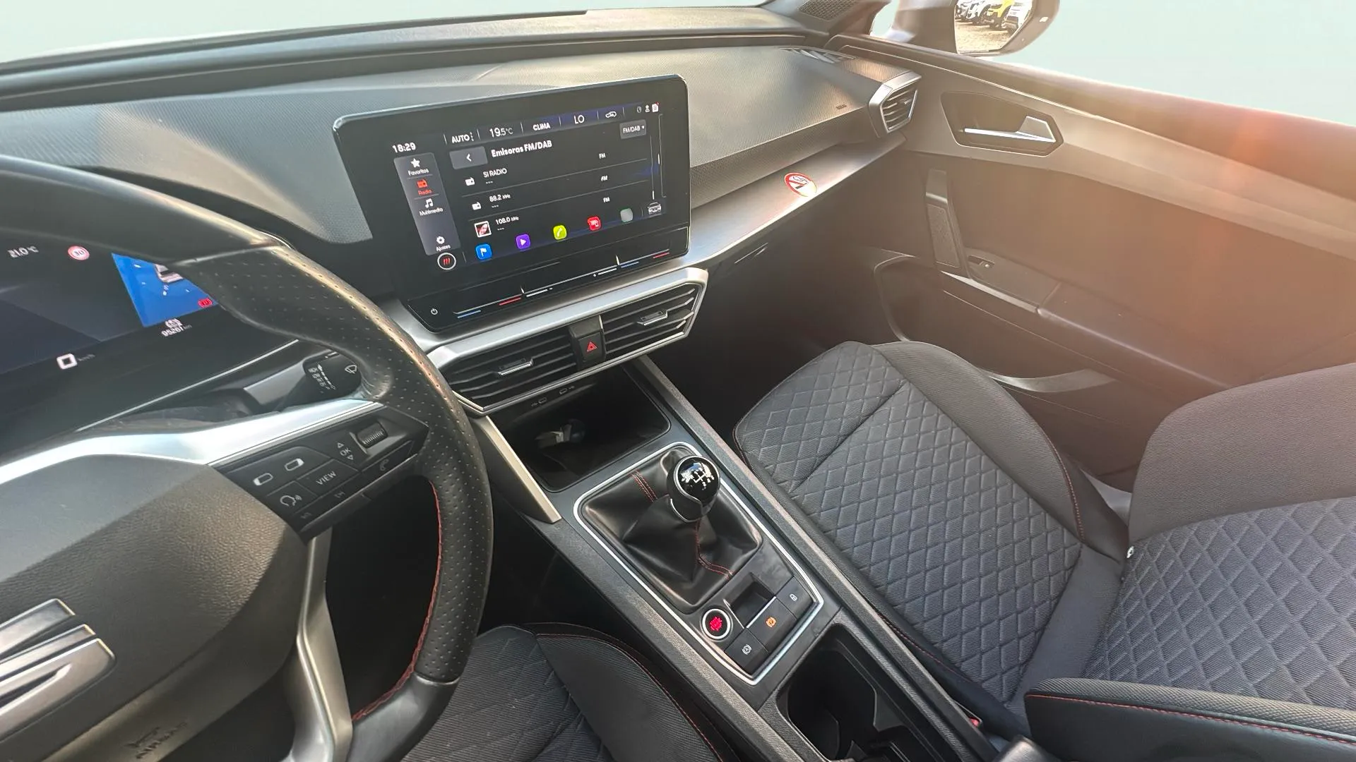 SEAT León 1.0 TSI FR 25 Aniversario - foto 12