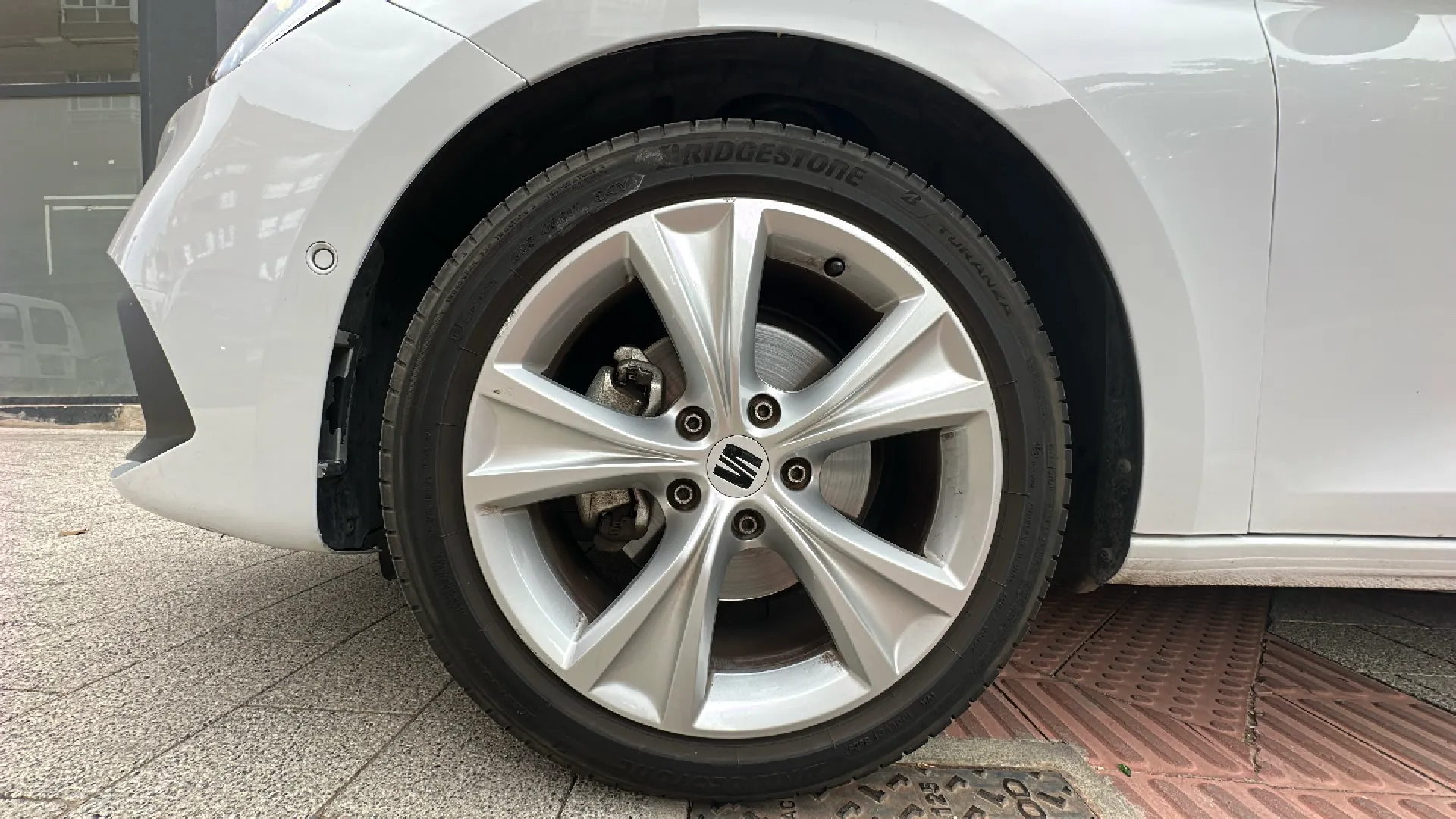SEAT León 1.0 TSI FR 25 Aniversario - foto 10