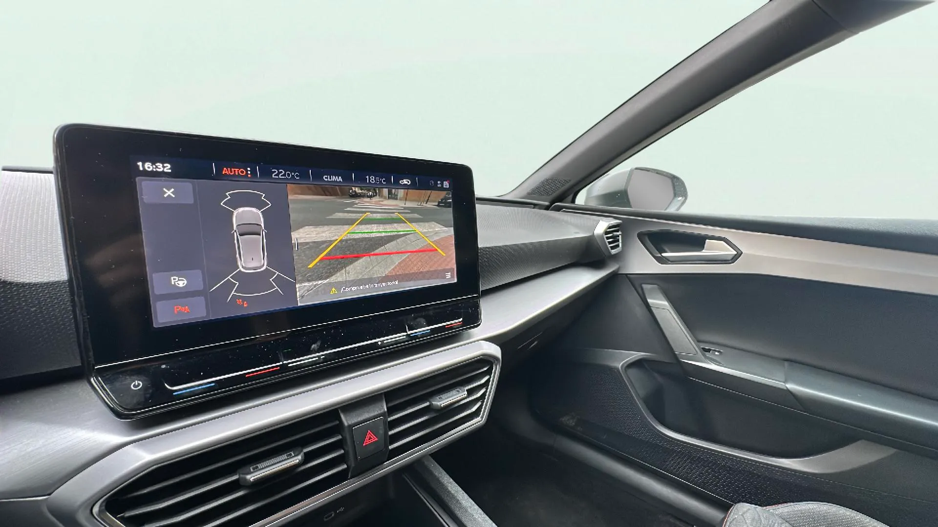 SEAT León 1.0 TSI FR 25 Aniversario - foto 22