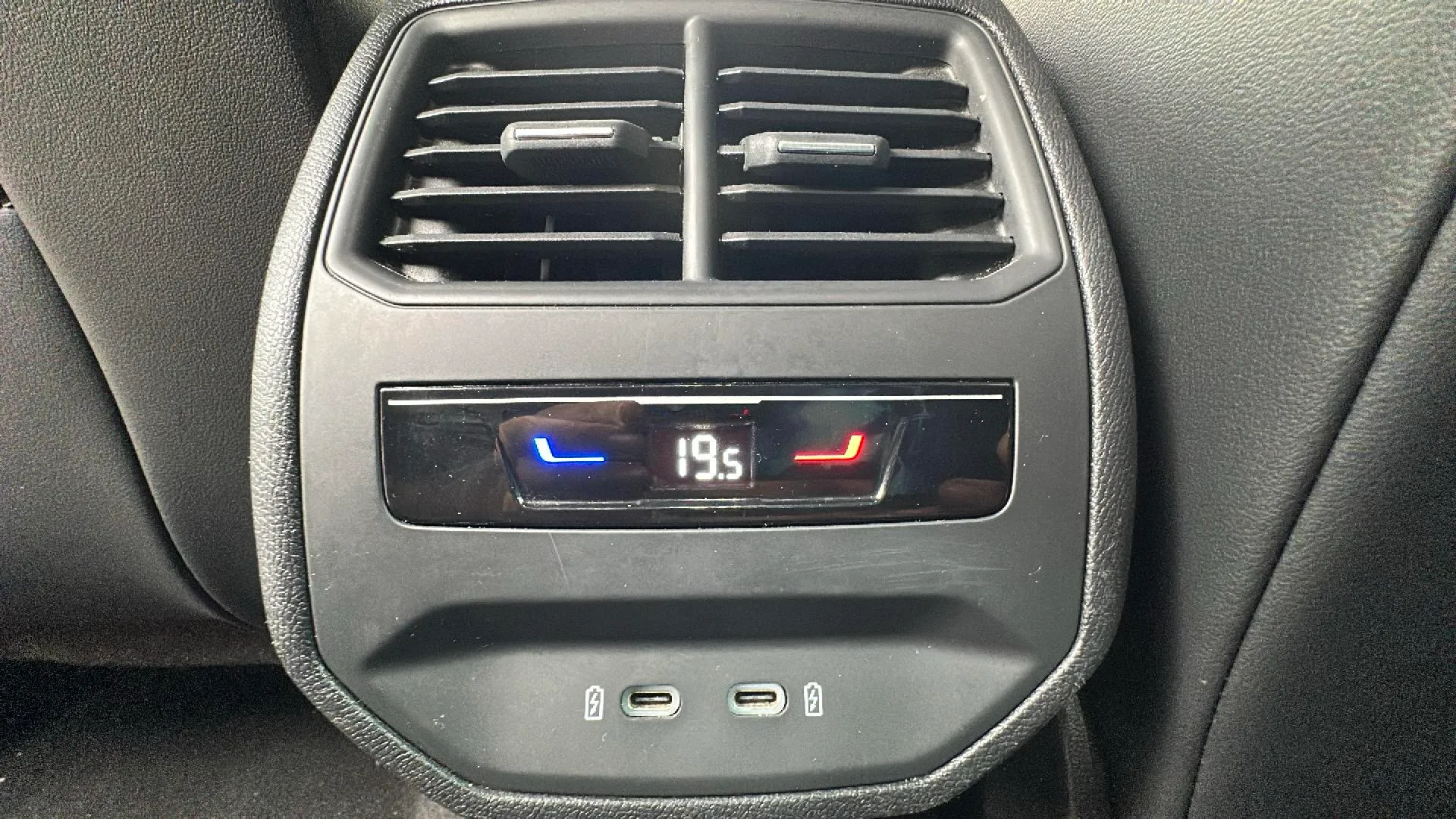 SEAT León 1.0 TSI FR 25 Aniversario - foto 27