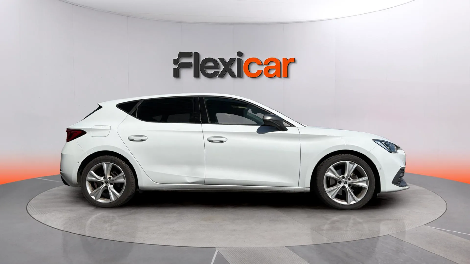 SEAT León 1.0 TSI FR 25 Aniversario - foto 8