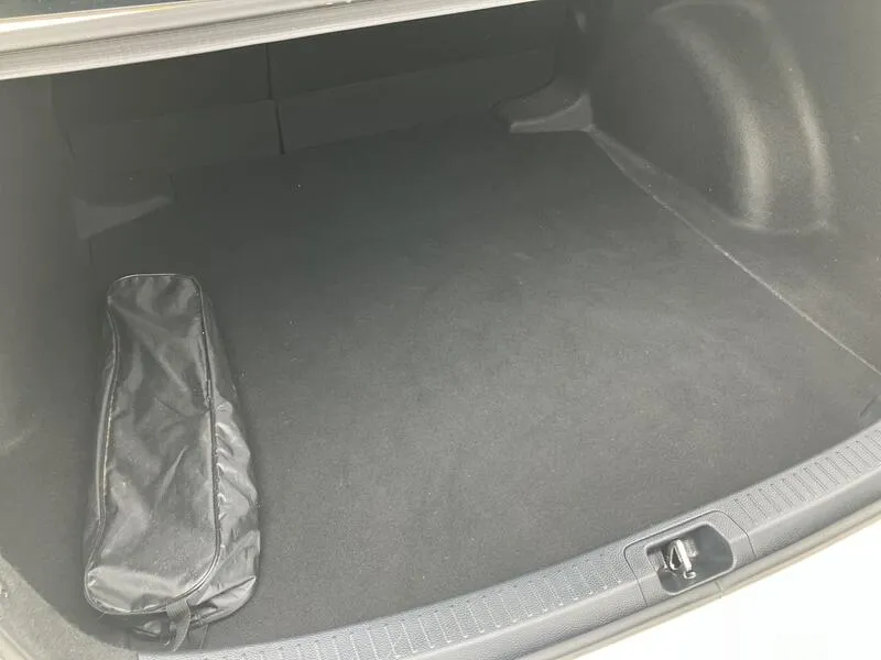 Toyota Corolla 1.8 125H Active Tech E-CVT - foto 21