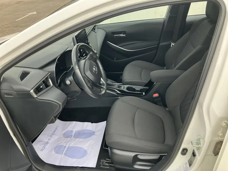 Toyota Corolla 1.8 125H Active Tech E-CVT - foto 27