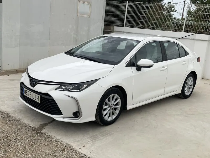 Toyota Corolla 1.8 125H Active Tech E-CVT