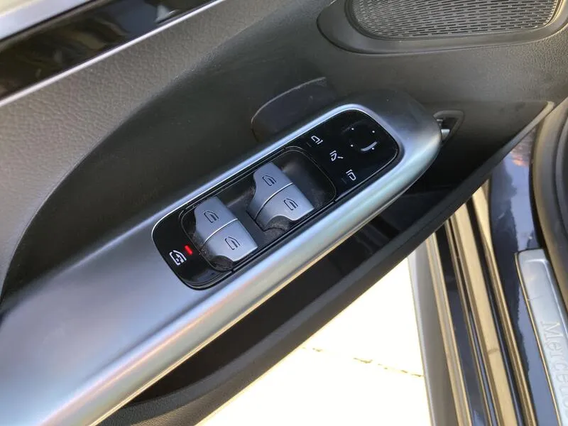 Mercedes-Benz Clase C C220 d - foto 24