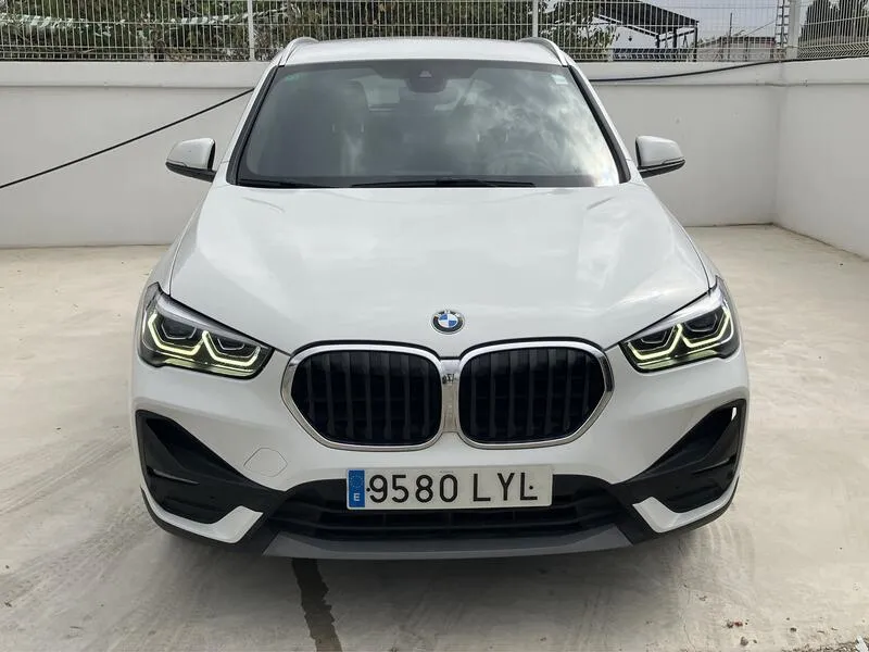 BMW X1 sDrive18dA Corporate - foto 9