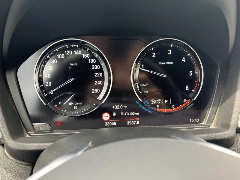 BMW X1 sDrive18dA Corporate - foto 32