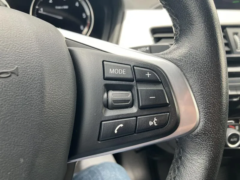 BMW X1 sDrive18dA Corporate - foto 31