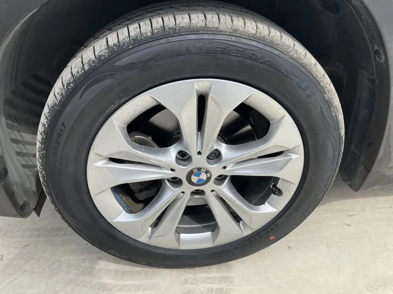 BMW X1 sDrive18dA Corporate - foto 15