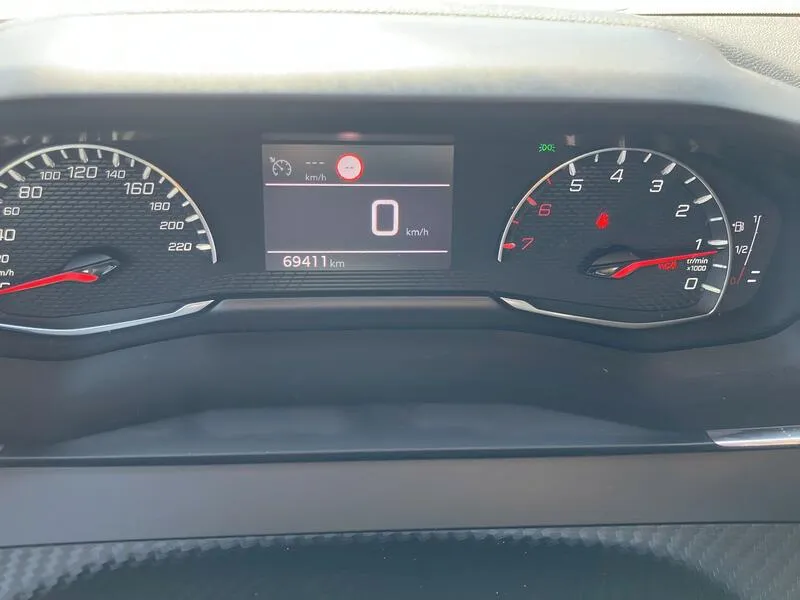 Peugeot 2008 Active Pack PureTech - foto 33
