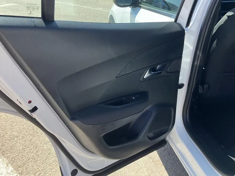 Peugeot 2008 Active Pack PureTech - foto 14