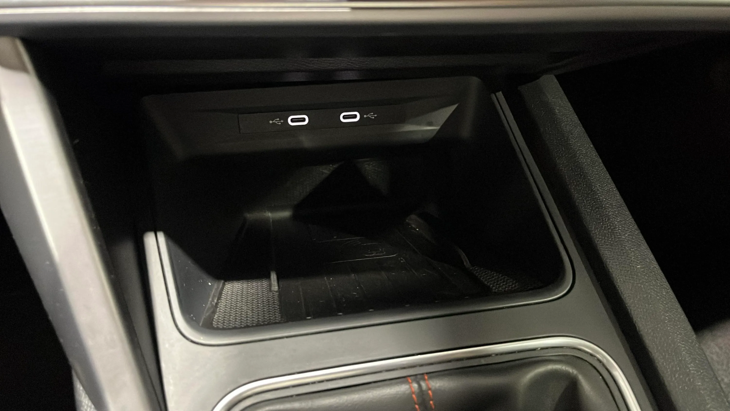 SEAT León 1.0 TSI FR 25 Aniversario - foto 28