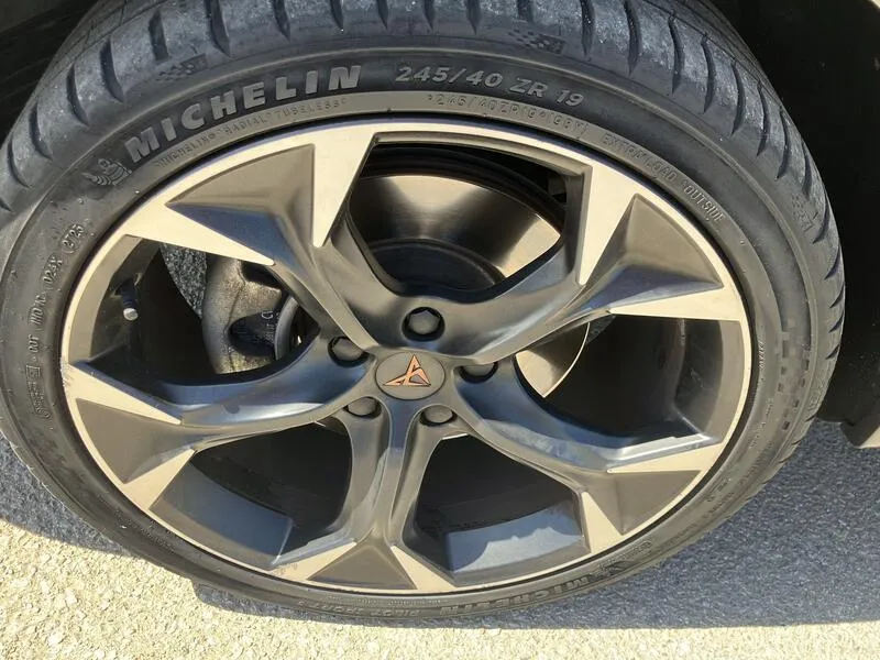 Cupra Formentor 1.5 TSI - foto 23