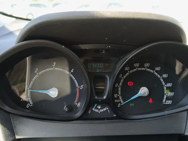 Ford Transit 1.5 TDCi Trend - foto 15