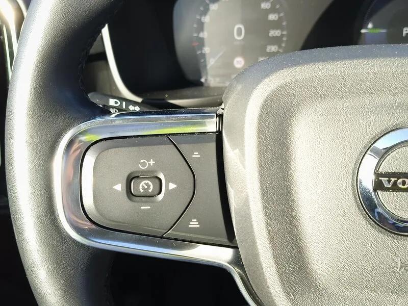 Volvo XC40 1.5 T4 Twin Recharge Core - foto 24