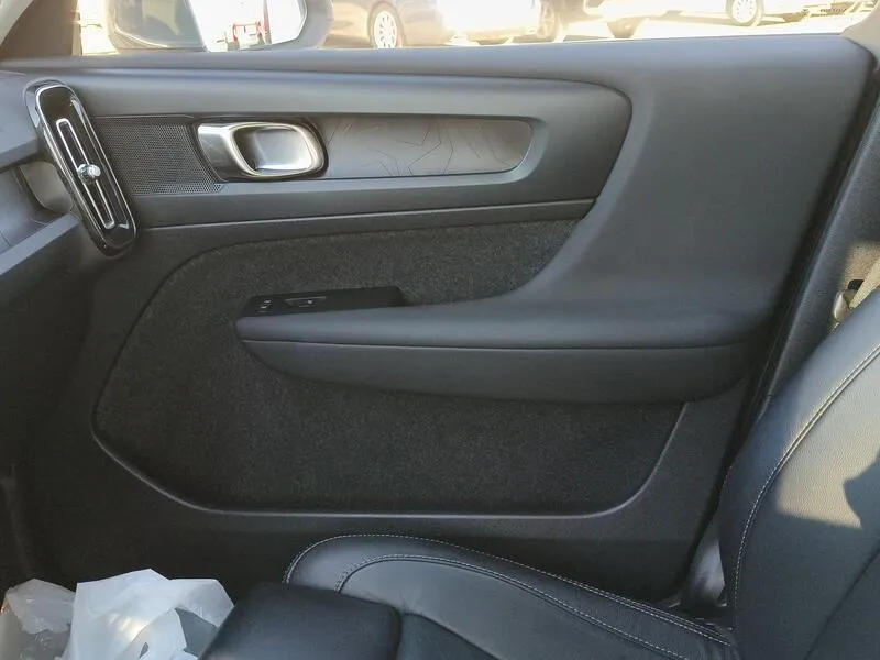 Volvo XC40 1.5 T4 Twin Recharge Core - foto 20