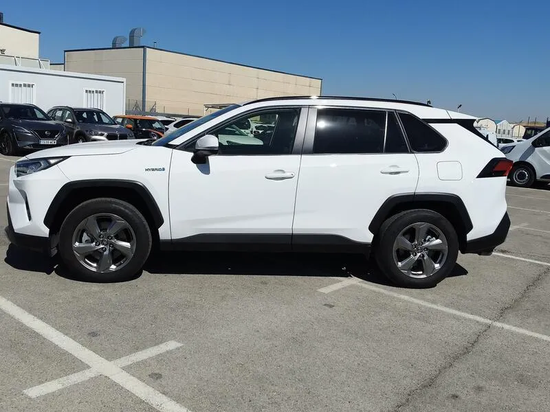Toyota RAV4 2.5l 220H Advance - foto 3